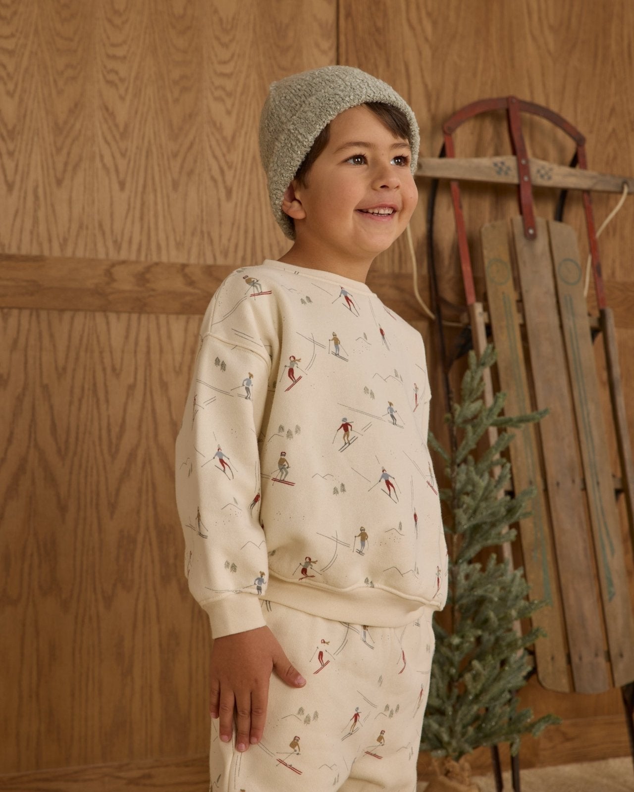 Rylee + Cru Relaxed Sweatshirt + Jogger Sweatpant Set, Skiers - Flying Ryno