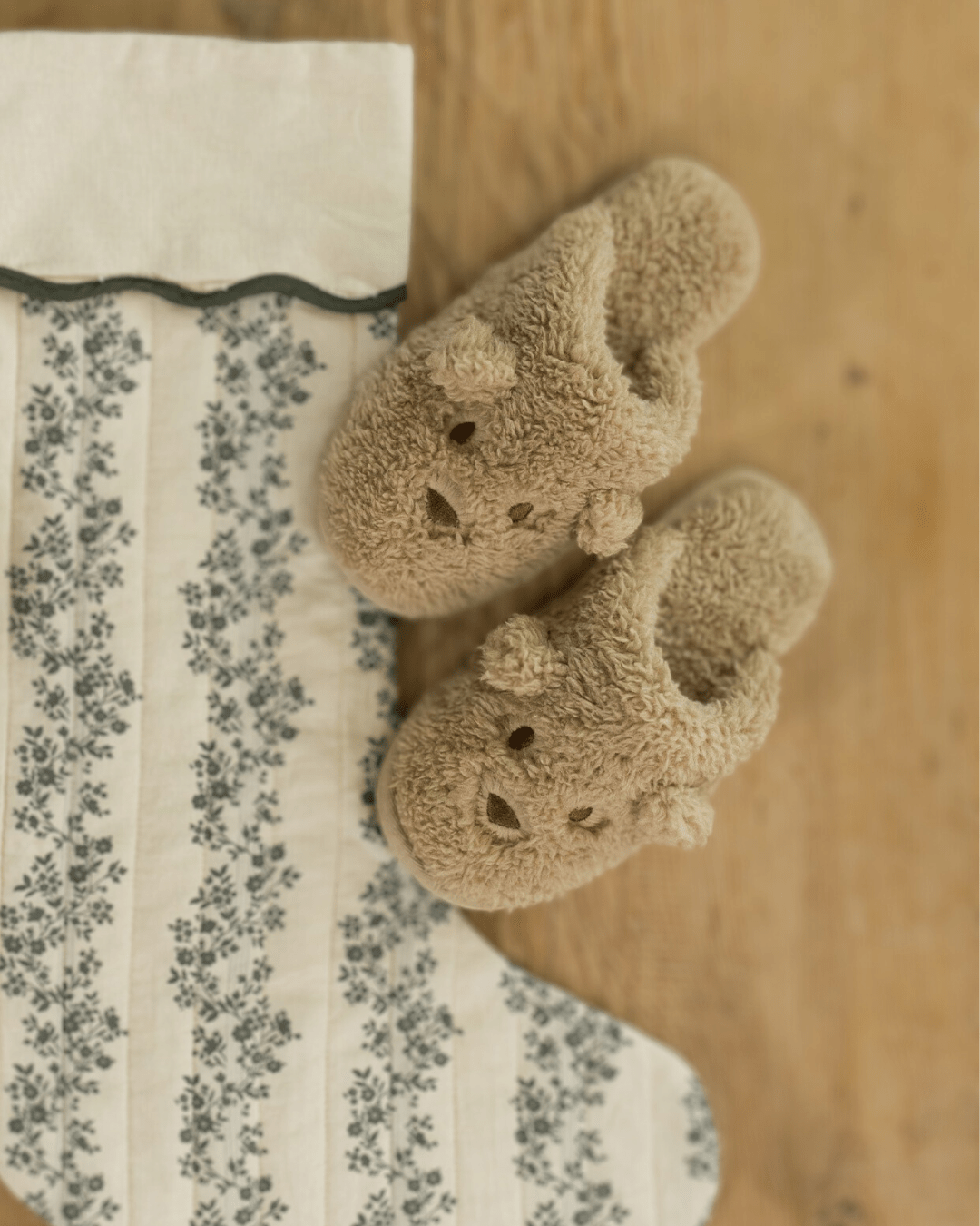 Rylee + Cru Slippers, Teddy Bear - Flying Ryno