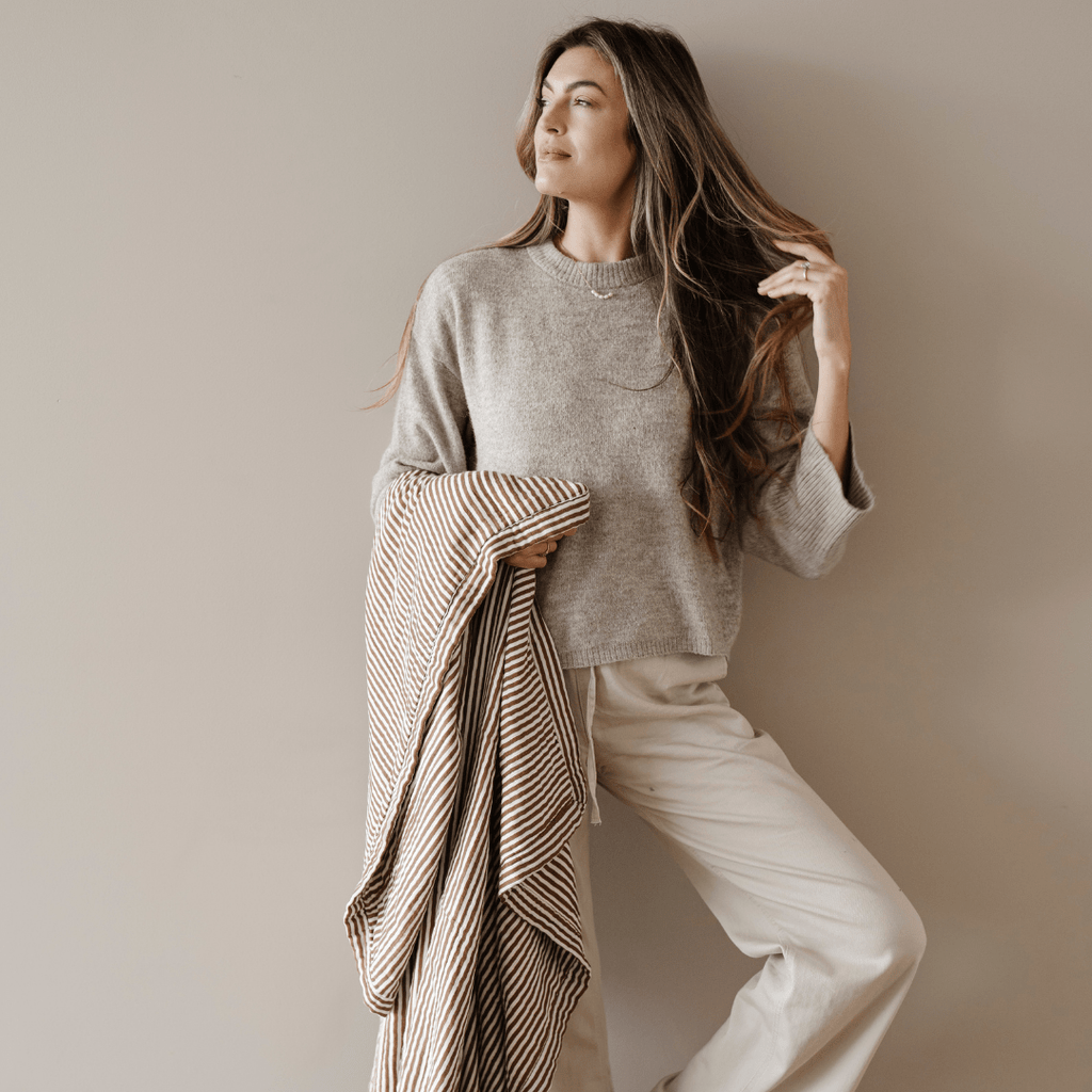 Saranoni Bamboo Rayon Muslin XL 4-Layer Quilt, Leo - Flying Ryno