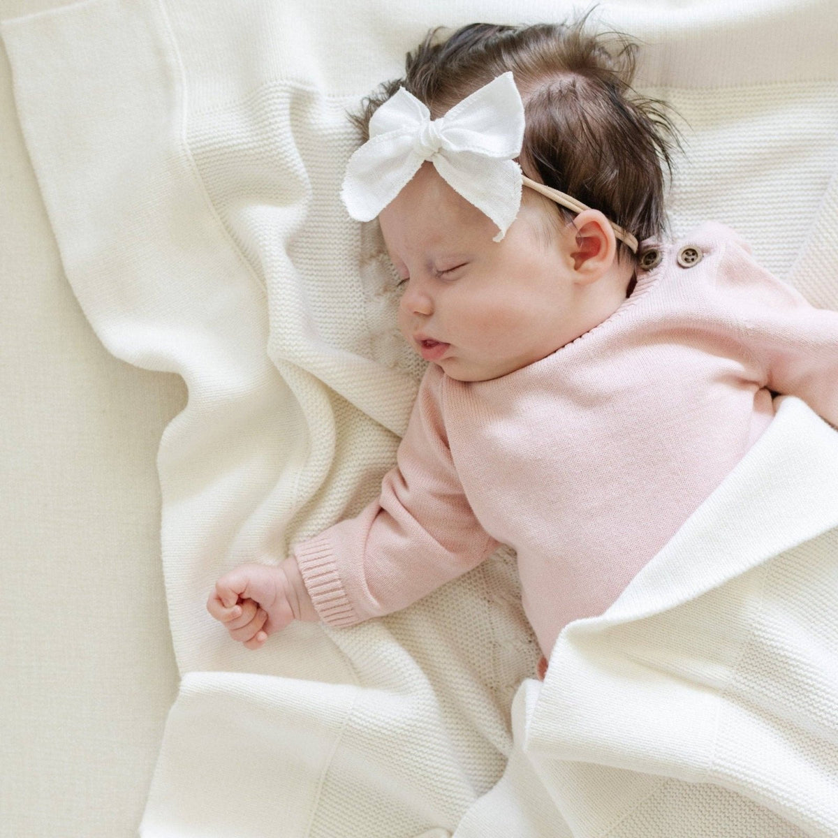 Saranoni Heirloom Cotton Knit Receiving Blanket, Cream - Flying Ryno