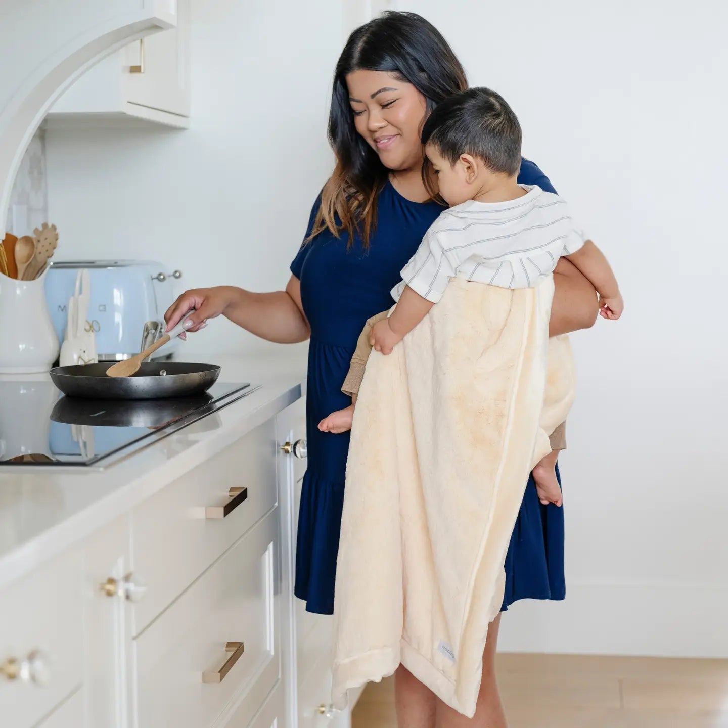 Saranoni Lush Receiving Blankets - Flying Ryno