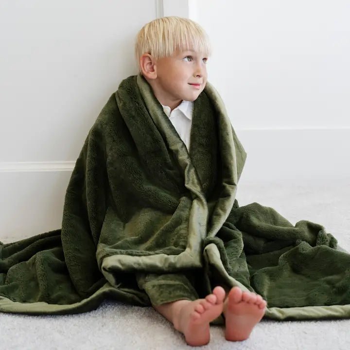 Saranoni Lush Toddler Blanket - Flying Ryno