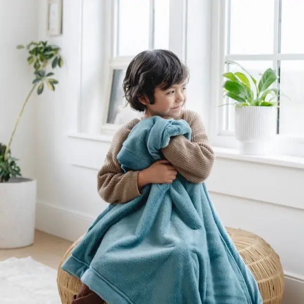 Saranoni Lush Toddler Blanket - Flying Ryno