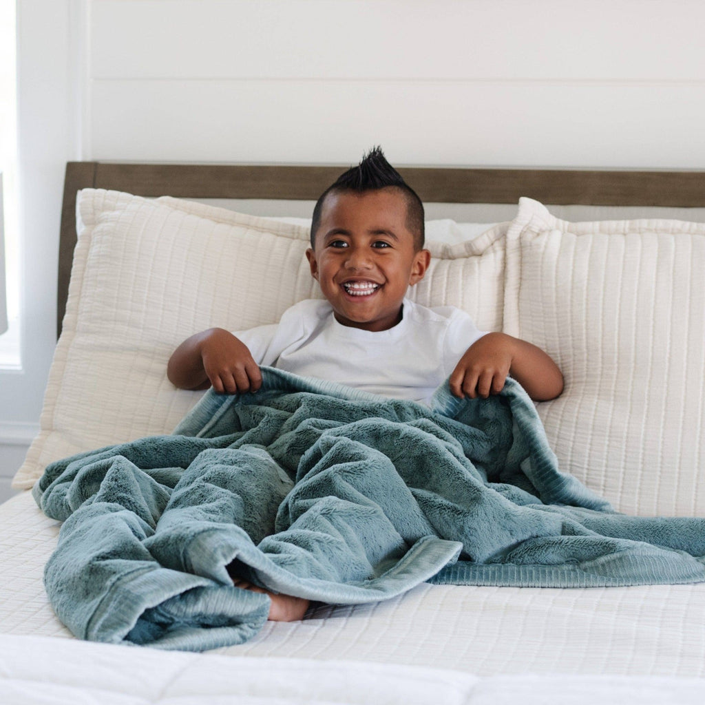 Saranoni Lush Toddler Blanket, Eucalyptus - Flying Ryno