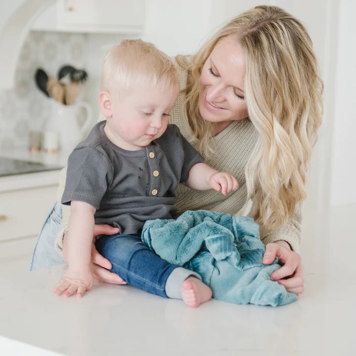 Saranoni Lush Mini Blankets - Flying Ryno