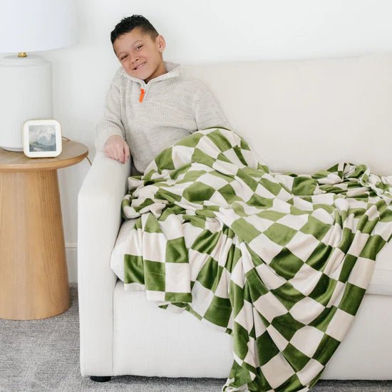 Saranoni Minky Stretch XL Throw Blanket - Flying Ryno