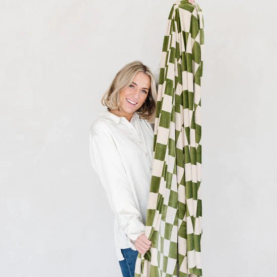 Saranoni Minky Stretch XL Throw Blanket - Flying Ryno