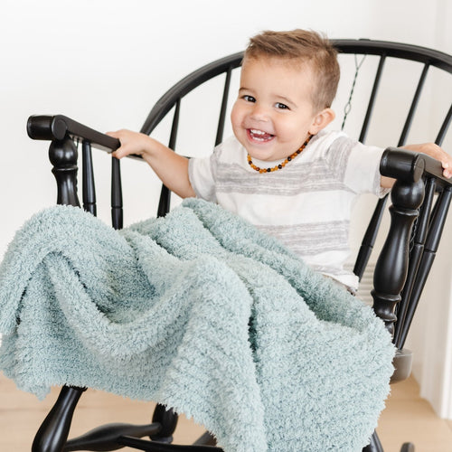 Saranoni Ribbed Bamboni Toddler Blankets - Flying Ryno